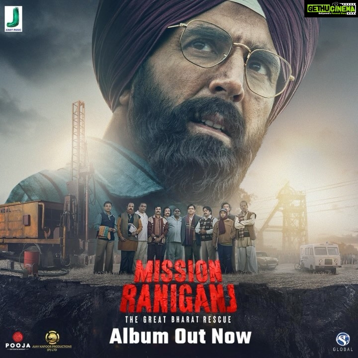 Jackky Bhagnani Instagram - Join us on this emotional roller coaster of experiencing the music of #MissionRaniganj ✨ #MissionRaniganj ALBUM OUT NOW on all streaming platforms. Watch the story of Bharat’s true hero with #MissionRaniganj in cinemas on 6th October! @akshaykumar @vashubhagnani @parineetichopra @tinudesaiofficial @jackkybhagnani @deepshikhadeshmukh @ajay_kapoor_ @pooja_ent @jjustmusicofficial @premhardeep @satindersartaaj @arko.pravo.mukherjee @bpraak @stebinben @kumarvishwas @vishalmishraofficial @mekaushalkishore @gauravchatterji #JatinderSingh @maggibali @pvrpictures @slglobal001