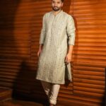 Jackky Bhagnani Instagram - Outfit of the day: Festival Edition! #StyleWithJB Outfit @kalkifashion @kalkimen Shoes @heelandbucklelondon Styled by @anshikaav Assisted by @bhatia_tanisha HMU @luv_hans77 Shot by @deepak_das_photography