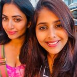 Janani Ashok Kumar Instagram – One of the craziest, colourful evenings of our life…🫠💯✨💫
Travelling with friends is always fun 🤩 & the three of us were incredible 🤩🙌🏼
It was one epic holiday and I can’t wait for our next already @satz_aka_sathishkumaran @madhumitha_sivasankar 🥹🤗♥️
–
#paris #eiffeltower #france #europe #traveldiaries #bff Tour Eiffel
