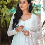 Janani Ashok Kumar Instagram - My Heart knows only Love 🤍🦋 - - 📸: @gk_.photography._ 👗: @aloraa_by_jd Make up : #yourstruly Hair: @_stylenart_ Jewellery: @fineshinejewels Chennai, India