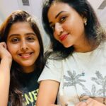 Janani Ashok Kumar Instagram – Memories for life 💯✨💫✈️ Banglore International Airport