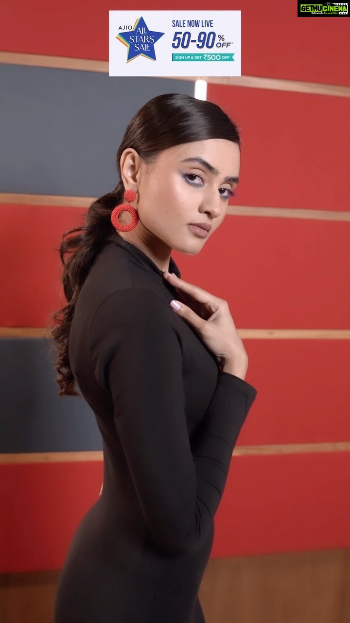 Janki Bodiwala Instagram - AJIO ALL STARS SALE LIVE NOW! Brb, I am busy shopping my favorite brands currently 🛒 Grab them all before they are gone at the AJIO All Stars Sale! 10,00,000+ styles and 3,500+ brands. Get 50-90% off on your favorite fits. Sign-up now and get Rs.500 off. Download the app to shop now. @ajiolife #AjioLove #HouseOfBrands #AllStarsSale Styled by @khushaliee MUH by @makeupandhairby_prarthana Shot by @shutter_eye_pictures Managed by @fatctalents @kallcon_entertainment