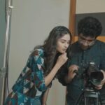 Janki Bodiwala Instagram - Now anyone can become a pro Director with an expert cinematographer in their pocket! This time I chose to show the world through my eyes & what's a better way than to capture it through the lens of vivo X80 Series A perfect cinematographer that captures true colours & details that make your moments memorable! Campaign by @artmenfilms #vivoX80series #CinematographyRedefined #vivoGujarat