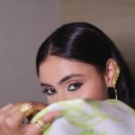Janki Bodiwala Instagram - #vash success par-tay💚 . Makeup:- @richa_dave Hair:- @prarthidave Styled by:- @idivyeshtalaviya Wearing:- @vesture.sk Jewellery:- @equiivalence 📸:- @kishansoni_photography Styling Asst:- @styledbydivyesh @vaidehi1312
