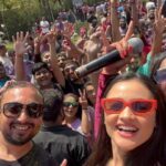 Janki Bodiwala Instagram - HOLI 2022 😍😍😍 #happyholi Thankyou Hawkevents and DJ Nihar for having me there 😃 had a great time 🤟🏻 Post corona first public appearance 🥰 Managed by :- @fatctalents ☺️