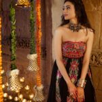 Janki Bodiwala Instagram - Shot by @theabhivalera Managed and shoot designed by @theabhivalera Shot for @vastra_designer In frame @jankibodiwala Hair and makeup @aanalsavaliya Styled by @aanalsavaliya Camera @nikonindiaofficial . #fashionstyle #fashiondesigner #fashionista #aesthetic #indiantraditionalwear #indiantradition #emotions #feelings #indianwedding #makeuplife #fashionweek #fashionista #abhivaleraphotography #navratri #god #gujarat #lights #divas #ahemdabad #surat #brand #brandshoot #vastra #jankibodiwala #vav #stepwell #stepwellsofindia #gujarati #makeup #makeupartist #chellodivas Ahmedabad, India