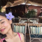 Janki Bodiwala Instagram - Summer vibes 🌸 #wannabetravelblogger