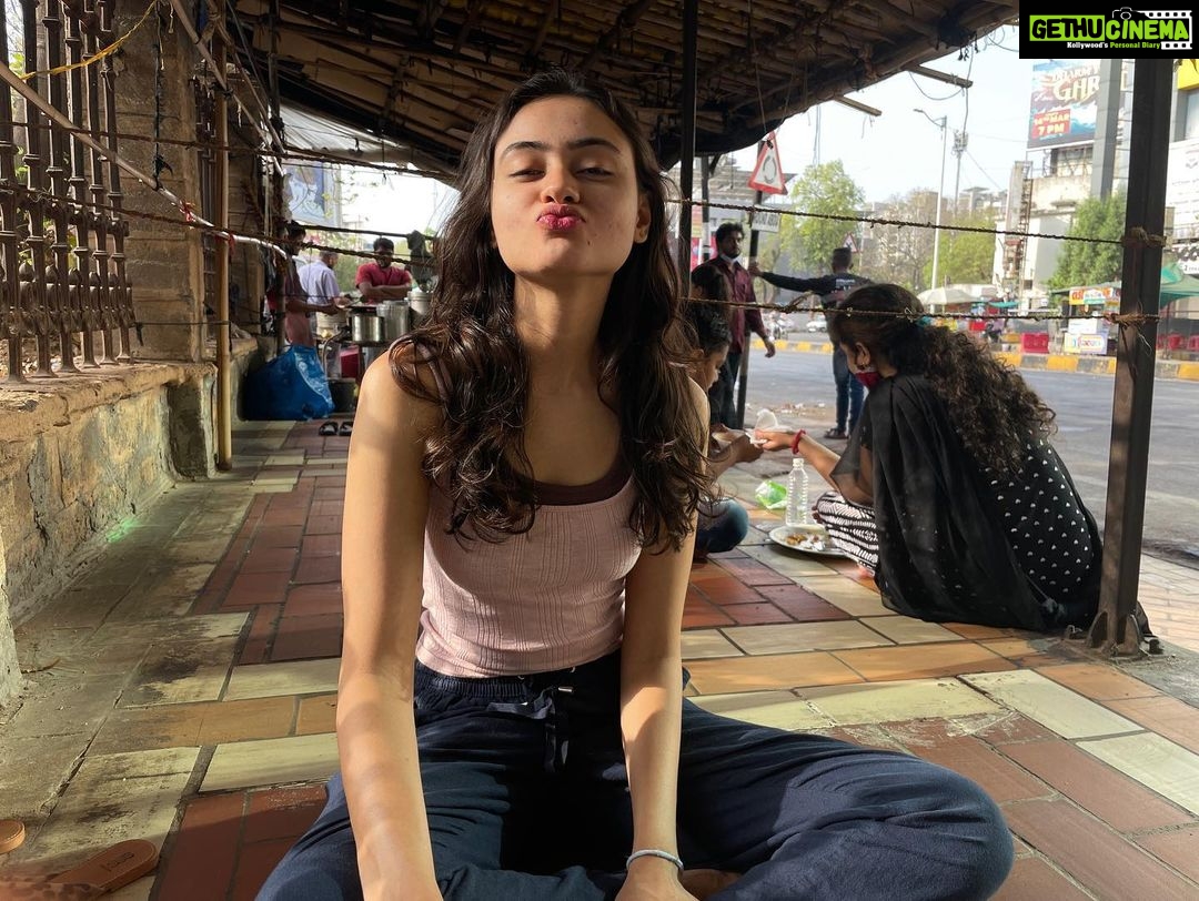 Janki Bodiwala Instagram - Morning breaky’s 🥚🥞🍮