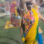 Janki Bodiwala Instagram - Garba 2021 …with my friends 😍…thankyouu @nimitnotani for having us …🙏🏻