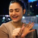 Janki Bodiwala Instagram - Singing Memory 😆✨ Home :)