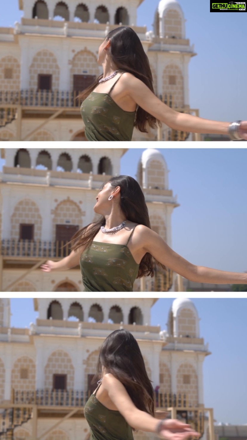 Janki Bodiwala Instagram - My first reel ✨ #roadtrip #gujarattourism