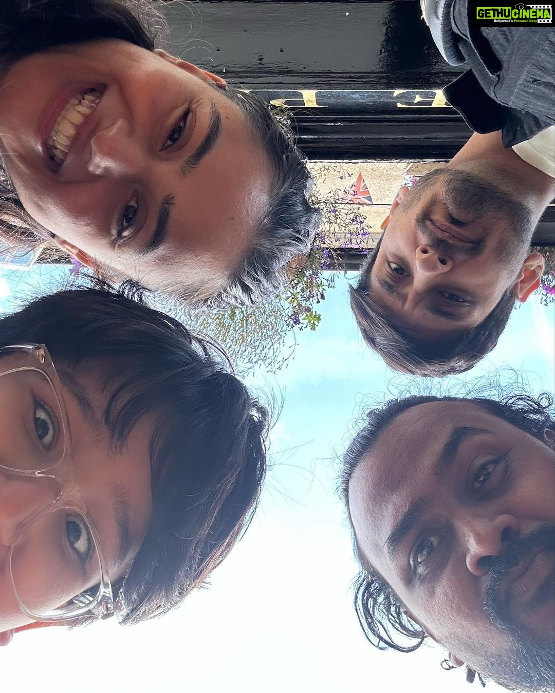 Janki Bodiwala Instagram - Beautiful windsor 🏰