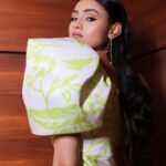 Janki Bodiwala Instagram - #vash success par-tay💚 . Makeup:- @richa_dave Hair:- @prarthidave Styled by:- @idivyeshtalaviya Wearing:- @vesture.sk Jewellery:- @equiivalence 📸:- @kishansoni_photography Styling Asst:- @styledbydivyesh @vaidehi1312