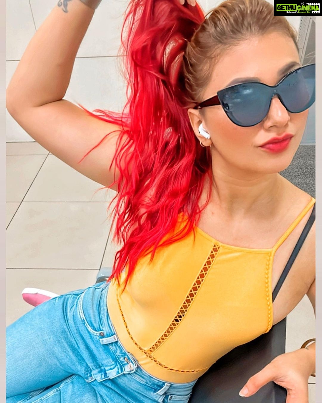Jasleen Matharu Instagram - Laal pari 🧚♀️