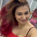 Jasleen Matharu Instagram - Red Hot 🥵 Thankyou @sameersalmani 😍❤️ You are the BESTEST evaaaaaa 🥰