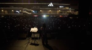 Jasleen Royal Instagram - Delhi = 🫶

Couldn't be more grateful! 
#HeeriyeTour #JasleenRoyal #Live

📸 - @maan_boruah @sanjay___chetry