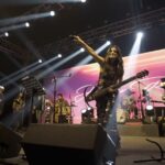 Jasleen Royal Instagram - Delhi = 🫶 Couldn't be more grateful! #HeeriyeTour #JasleenRoyal #Live 📸 - @maan_boruah @sanjay___chetry