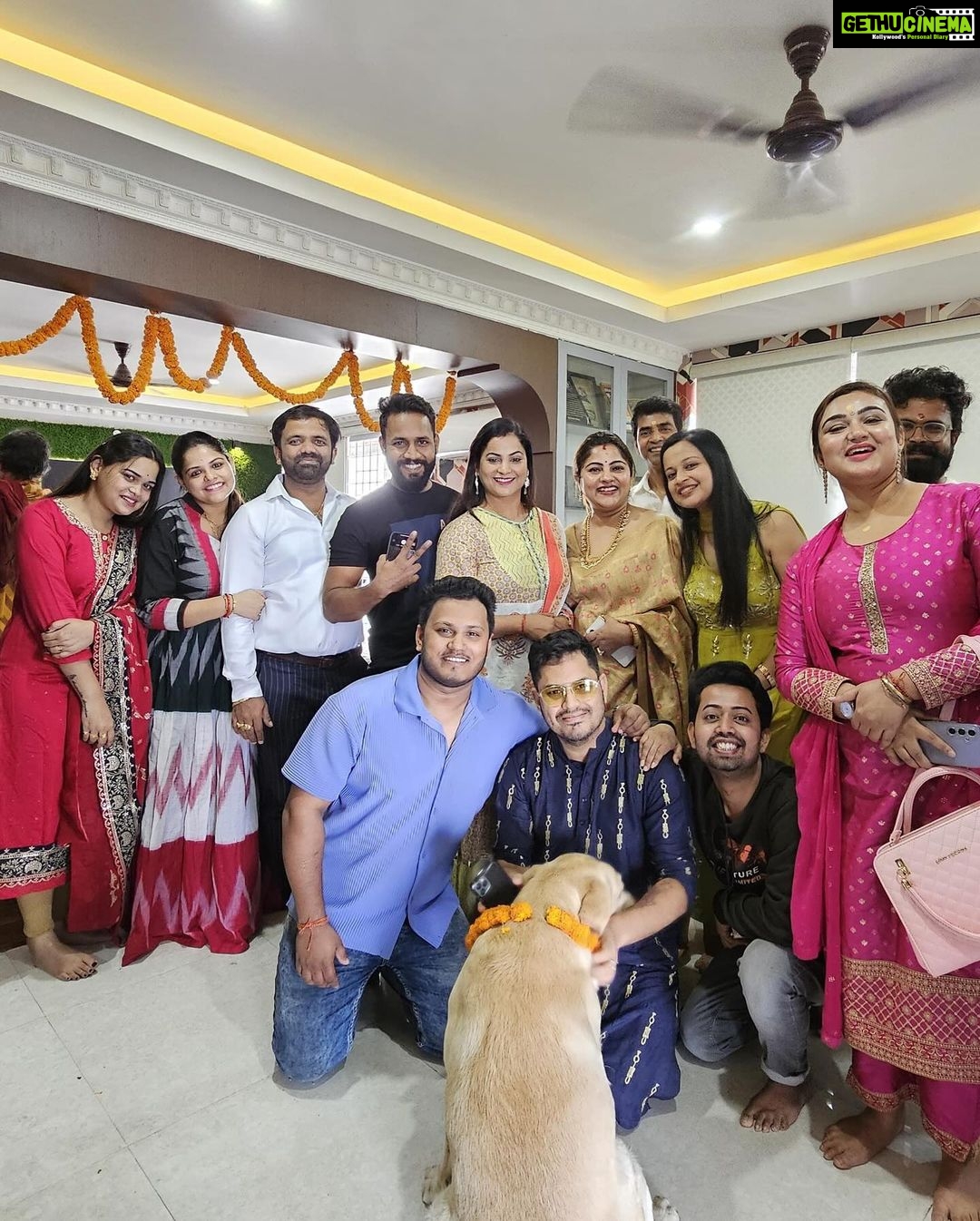 Jhilik Bhattacharjee Instagram - Cheers to two amazing years of creativity, passion, and countless memorable moments at @jhilikmotionpictures ๐๐ฌ congratulations my dearest friend @jhilikbhattacharjeeofficial Hereโs to many more successful years ahead! ๐ฅ #Celebration #CreativeJourney @priyachoudhuryofficial @sambitjn_official @panda._.alisha @anil._.panigrahi @lobu._.babe @dipanwit_