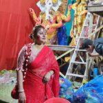 Jhilik Bhattacharjee Instagram – Sindoor Khele 
Dasami kolkata vibes ✨️ 🎉💗
Subho bijayar priti o subheccha ❤️🙏 Kolkata – The City of Joy