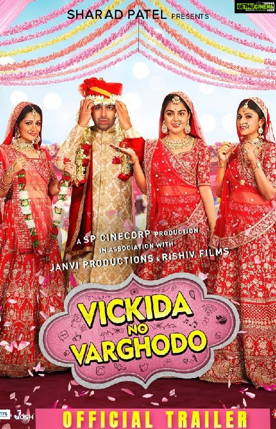 Jinal Belani Instagram - The love quadrangle is all set to make Vicky's life a mess but your day is full of laughter! Check out the trailer of my upcoming Gujarati film #VickidaNoVarghodo. Film releasing on 8th July in cinemas near you. @TheSharadPatel Presents A @SPcinecorp Production In Association With #JanviProductions& @rishivfilms #VickidaNoVarghodo Written, Directed & Edited By @Rahul_Bhole11 & @KanojiaVinit Produced By @Shreyanshi.Patel& @TheSharadPatel Produced By #PankajKeshruwala #AjayShroff @VikasAkaVicky @ashishcpatel84 @niravpatel199 Co-Produced By @Pritish_Shah Associate Producer @sharvilkatwala Music Director @amarkhandha Post Producer @bhavikakarwarkar @shemarooguj @shemaroome Starring @Malhar028 @Monal_Gajjar @manasirachh @jhinalbelani #SaveTheDate #SPCinecorp #MalharThakar #SharadPatel #ShreyanshiPatel #GujaratiFilm #Varghodo #Film #NextFilm #BigFilmAlert #Gujarati #વિકીડાનોવરઘોડો #releasing8thjuly2022 #traileroutnow @harit_2003 @asopalav @storetheapparel @bharatmatrimony @waghbakritea.official @sosyoworld @coffeebydibella @lapinozgujarat @lapinozpizzaindia @khushiambientmedia @gtplhathway @mirchibaroda @mirchigujarati @sun_outdoors @bookmyshowin @thecomedyfactoryindia @meraki.solutions @theconnplex @joshapp.gujarati @officialjoshapp @young.indians @suncityclub_baroda