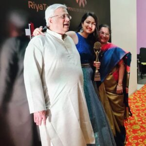 Jinal Belani Instagram - Last night was Special. 
We named our production house 'Valmiki Pictures', as there is a saying that 'Maa Saraswati' sits on the Kalam (Pen) of Saint Valmiki. 
We wanted the same blessings of Maa Saraswati with us and we wanted the reflection of that energy in whatever we create. 

Our first creation, Tikkhi Mitthi Life, won two awards yesterday. Screenplay of the year - yours truly (Jhinal Belani) 
And 
Best debut - @bhaumiksampat 

We were nominated for other three categories.

We started with the very small production, but our efforts were honest. 
Thank you to the whole team of #tikkhimitthilife and our industry friends, who stood by me when I wanted their help while making this film and later too, for other film and series that we made; on each and every step family and friends were there to support. 
I am indebted. 🙏🏻

@vaibhavkerlekar @tapanvyas @muni.jha @rakeshhsoni @bhavesh_shah_keys @ragi_jani @vaishakhratanben @jignesh_modi999  @cityshorahmedabad @dipakshekhar @kunj_dilse @bhumirajaaryan @dhanrajtirkar_photography @bhumika_mojidra @kush_anand_official @crazyboyzentertainment @gifaofficial

Wardrobe - @disha_vadgama  @dvfashionstudio 💕
Jewellery - @stylebydevang 💕