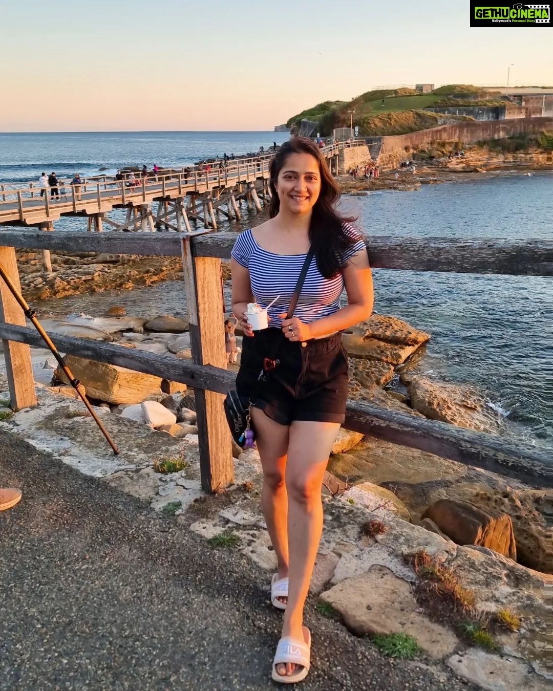 Jinal Belani Instagram - Beach day 🌅⛱️🌊🏖️ LaPerouse