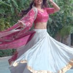 Jolly Rathod Instagram – The Gujju Tomorrowland month is here!!!!😍
Also,this song is fab!!! @shyam_sidhawat_ 🤌🏻✨

Chaniya Choli : @myamyraah (Leave Comment for price details)
Jewellery : @the_beta_girl 
Muah : @divya_makeover_27 
Shot by : @illuminatepixels 

#insta #instareels #trending Ahmedabad, India