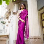 Jolly Rathod Instagram – Saree jinna sona sachmuch na kuch hona…😌🫶🏻

Saree : @anmolbyankoorshukla 
Jewellery : @the_beta_girl 
Hair : @divya_makeover_27 
Clicked by : @tanmaybhavsar_photography Ahmedabad, India