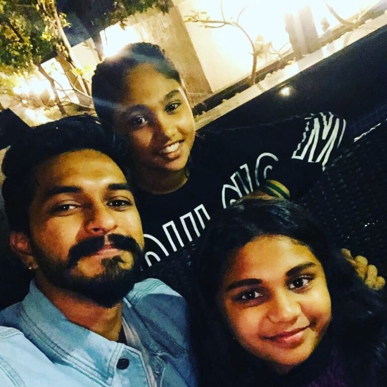 Jovika vijaykumar Instagram - That was one fun night ❤️🥳 Somewhere in the World