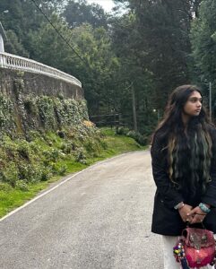 Jovika vijaykumar Instagram - Green and blue to match your pictures
