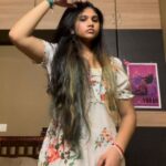 Jovika vijaykumar Instagram - 🤍🤍🤍