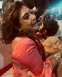Jovika vijaykumar Instagram - Happy Mother’s Day to my mother, best friend, teacher and the first and most important woman in my life. 
Your smile shines like the sun ☀️
Celebrate your mothers today and everyday