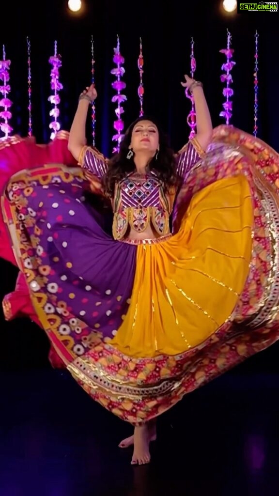 Juhi Parmar Instagram - It’s the time to pull out all colours, to get into your most comfortable shoes, to get those dandiyas out as it’s just two days to Navratri! I am excited how about you? Let’s transition literally into this fun time of the year 💃🏼 Kajal you are a bundle of positivity and passion! Absolutely loved the choreography and the dedication you have.... Choreographed by @kajalpurohit1 Make up &hair @ruupa_krupa Outfit @artisanalseparates Creative Digital Agency @brandnbuzz #navratri #garba #dance #dandiya #9DaysofGood #NavDinKiKhushi #navratri2023 #reels #reelsvideo #reelsinstagram #reelitfeelit