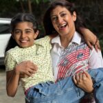 Juhi Parmar Instagram - With the speed you are growing up my doll, am not sure how much longer I can carry you like this but I know as much as I love the beauty of watching you grow up, I miss the mini you as well my Ginni! #motherdaughter #motherhood #mummaginni #loveislove #loveofmylife #🧿