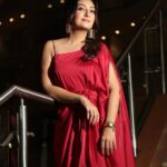 Juhi Parmar Instagram - Painting the town red 🌹❤️ in Juhi style! Glimpses from last night as I dolled up and attended an awards ceremony after long! The red carpet, the lights, the camera..I guess somethings I will always love, always cherish as is the love from all of you! More coming up soon…. Styled by: @deeti.mehta Outfit : @kelaayah Assistant @snehatiwari05 Managed by @brandnbuzz MUA @ruupa_krupa