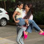 Juhi Parmar Instagram - With the speed you are growing up my doll, am not sure how much longer I can carry you like this but I know as much as I love the beauty of watching you grow up, I miss the mini you as well my Ginni! #motherdaughter #motherhood #mummaginni #loveislove #loveofmylife #🧿