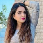 Kaavya Singh Instagram - Jindgi 💜