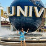 Kaavya Singh Instagram - #singapore🇸🇬 #universalstudios #singaporelife #music #travelphotography #travelling #feelingblessed #omnamahshivaya 🔱❤️🙏🏻🧿 Universal Studios Singapore