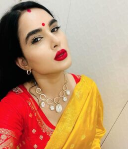 Kaavya Singh Instagram - #karwachauth #happykarwachauth #❤️