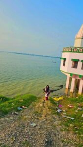 Kajal Nishad Instagram - और जीने को क्या चाहिए ❤️