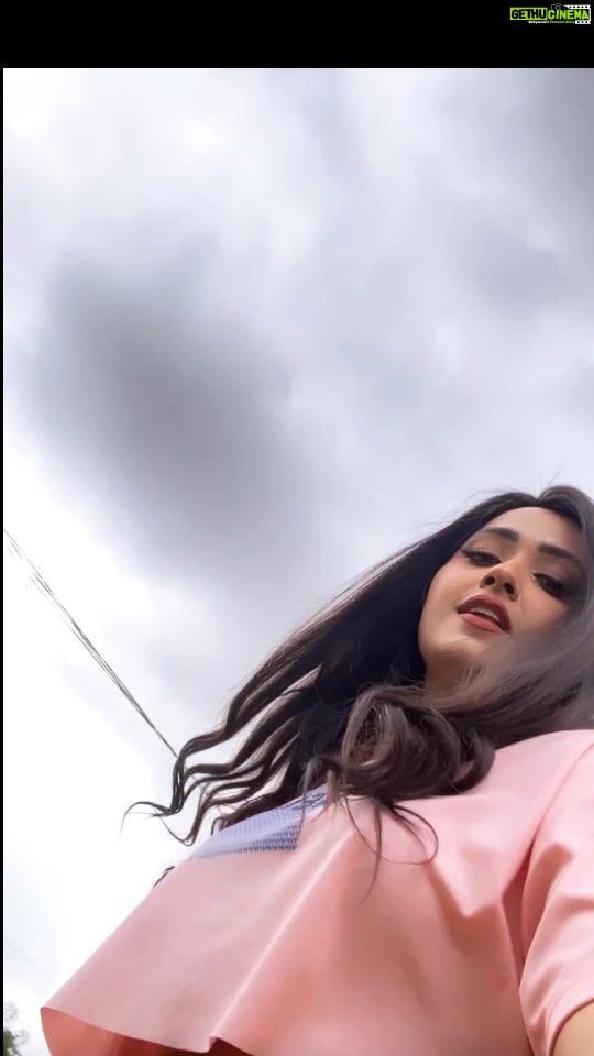 Kajal Raghwani - 246.3K Likes - ❤️🧿✨️☘️ love