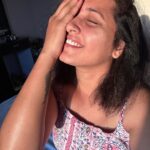 Kajal Raghwani Instagram - Ohh I love Meeeeee ♥️✨🧿☘️ . . . . . . . . #love #loveyourself #happiness #happyme #nomakeupselfie #makeupnotrequired at all #hahaha #lovemyself #♥️