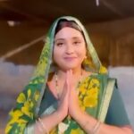 Kajal Raghwani Instagram - हेलो knock knock आ रहल बानी पड़ोसन बनके 💁🏻‍♀️ 2 September Saturday at 7pm ( 👩🏻 पड़ोसन 👱🏻‍♂️) ज़रूर देखे वर्ल्ड टेलीविज़न प्रीमियर @bhojpuri_cinema_tv_channel पर ओर @dangalplayofficial dangalplayapp पर । #kajalraghwani #padosan #new #film #second #september #worldtelevisionpremiere #bhojpuricinema #channel #bihar #up #enjoy #💁🏻‍♀️ #😇