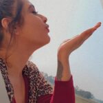 Kajal Raghwani Instagram - Good morning ❤️ “Once you’ve accepted your flaws, no one can use them against you.” ☘️🧿✨️