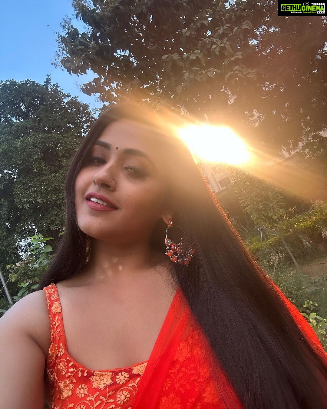 Kajal Raghwani Instagram - Good Morning ♥️✨🧿☘️