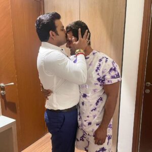 Kajal Raghwani Instagram - ❤️❤️❤️ Speechless My Favorites together 🤗✨️

Thank You @ravikishann jee for giving us ths moment @singhpawan999 @khesari_yadav Nazar na lage 🧿 

@deepak_futurewiz @iakhileshkashyap singhvivek08 @ratnakarwwrindia  @madhuvendrarai ❤️❤️❤️ @filamchibhojpuri & @filmfare all credit goes to you ... ☘️🙏