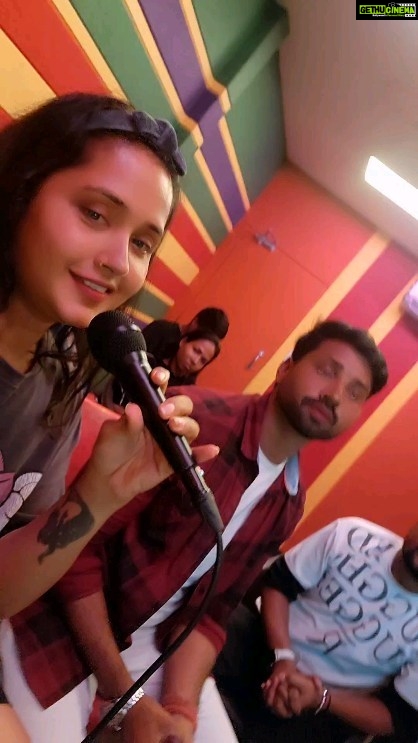 Kajal Raghwani - 178.7K Likes - For you my future husband 😋🤪💖 I love you lot and forever ❤️ @raajyadav__ @dilludeewana @funy.aakash @vimal_raghwani_ @vidyamourya096 @sharadaraghwani ☘️🧿🙈✨️ #favorite #song #bhojpuri #mehandilagakerakhna #movie #just #🥰😋