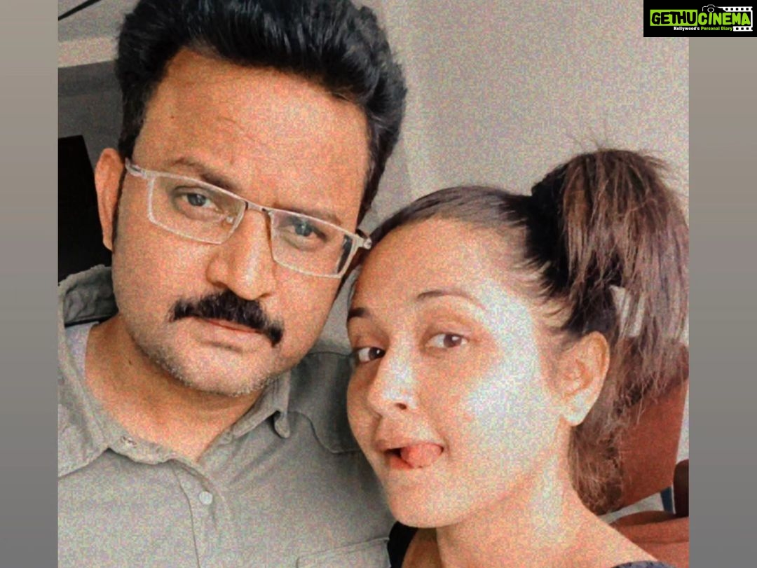 Kajal Raghwani Instagram - ✌️Haaayyloooòoooo 🎊 Mr. Raghuraj urf @ananjayraghuraj007 🧔♂️ 🎉🎂 May your birthday 🌿 brings a lot of smile to your face,😄 😇❤️ Happiness to your heart, And many blessings 🙌☘️🧿 to your whole life. 🎊✨️🤗 🎂🎉Happy Happy Happy Wala Birthday To You !🎂🎊