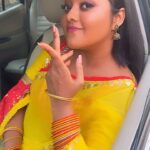 Kajal Yadav Instagram - Batao …? 🤷🏻‍♀️🤪 #sukoon #love #reels #kajalyadav