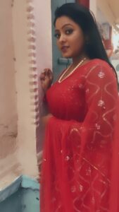 Kajal Yadav Instagram - Guess kiziye ye konsi movie ka dialogue hai ??🤷🏻‍♀️♥️🫶🤓

#reels #instagood #bollywood #kajalyadav